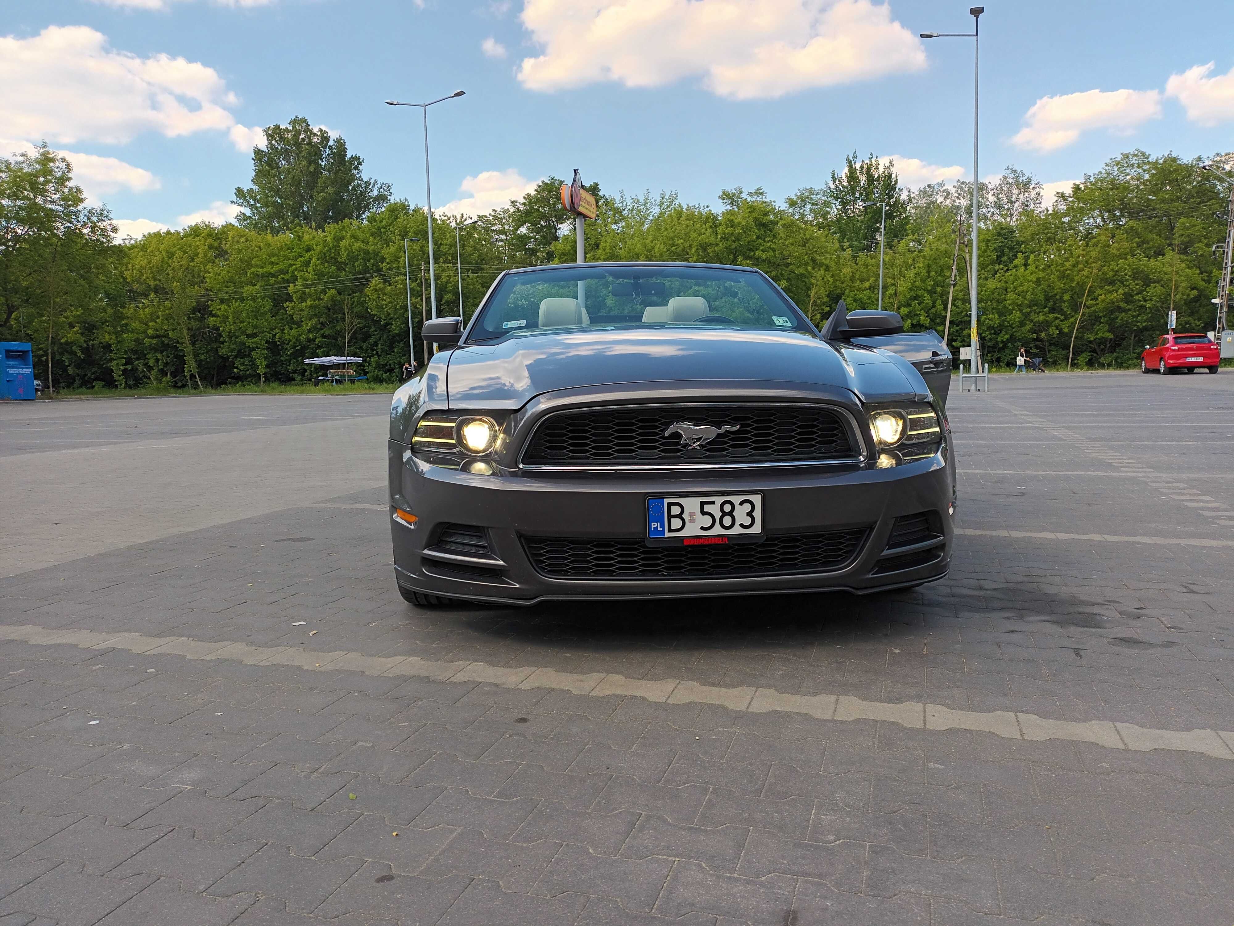 Ford Mustang Cabrio, 2013, 3,7L Pb 305KM 120000km - od osoby prywatnej