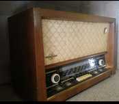 Rádio antigo Ducretet Thomson