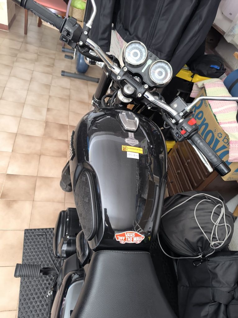 Benelli imperial 400 | 2023 | 6.000 KM