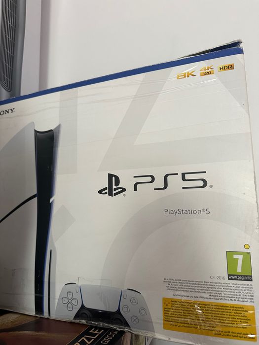 PlayStation 5 (CFI-2016) –1,5 lat  + 2x PAD DualSense