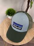 Оригінал кепка Patagonia p-6 logo lopro trucker hat