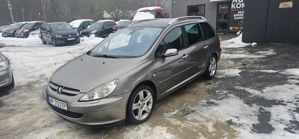 Peugeot 307SW 2.0 GAZ 7-Osobowy Skóry Android Panorama Kombi Zimówki