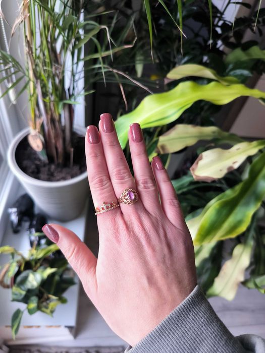 Pierścionek z koroną z cyrkoniami, w kolorze złotym/różowym złotym