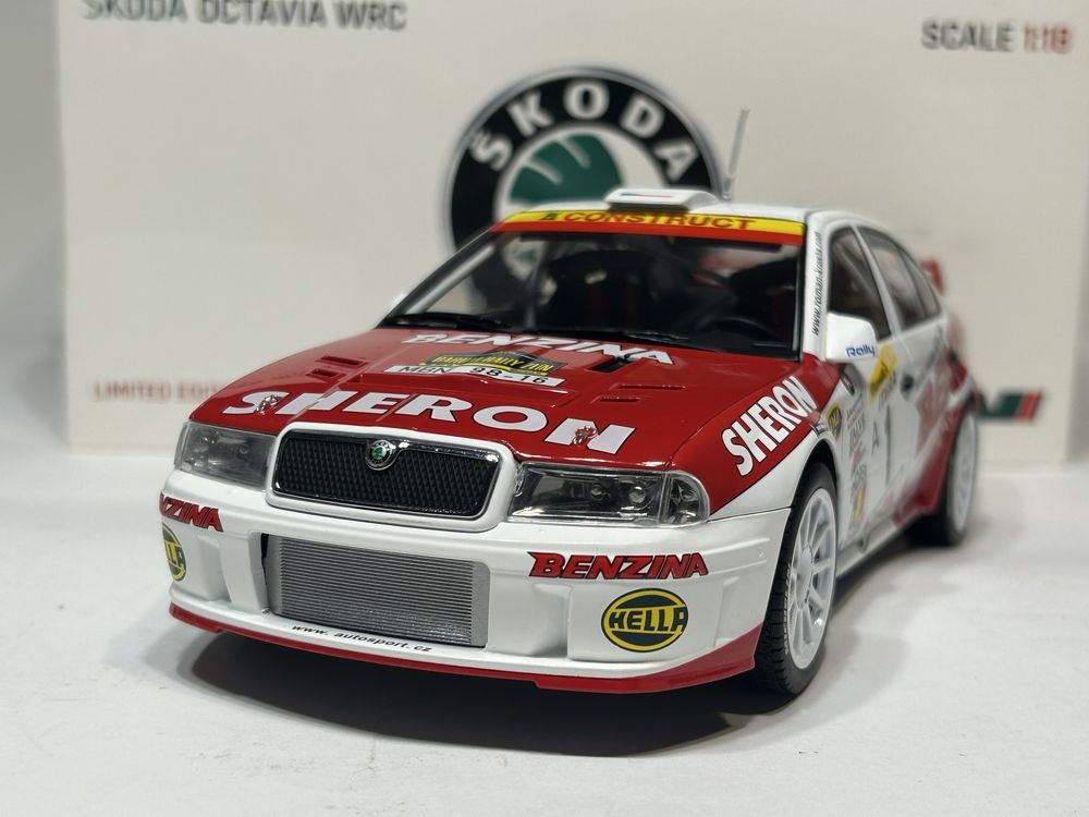 Unikat. Skoda Octavia WRC Foxtoys 1/18