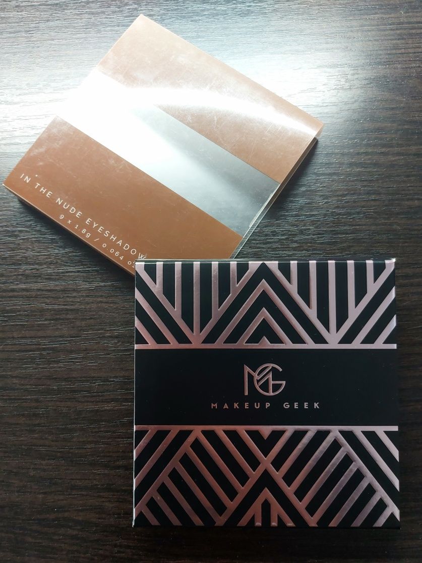 Makeup Geek - In The Nude eyeshadow palette. Paletka cieni do powiek