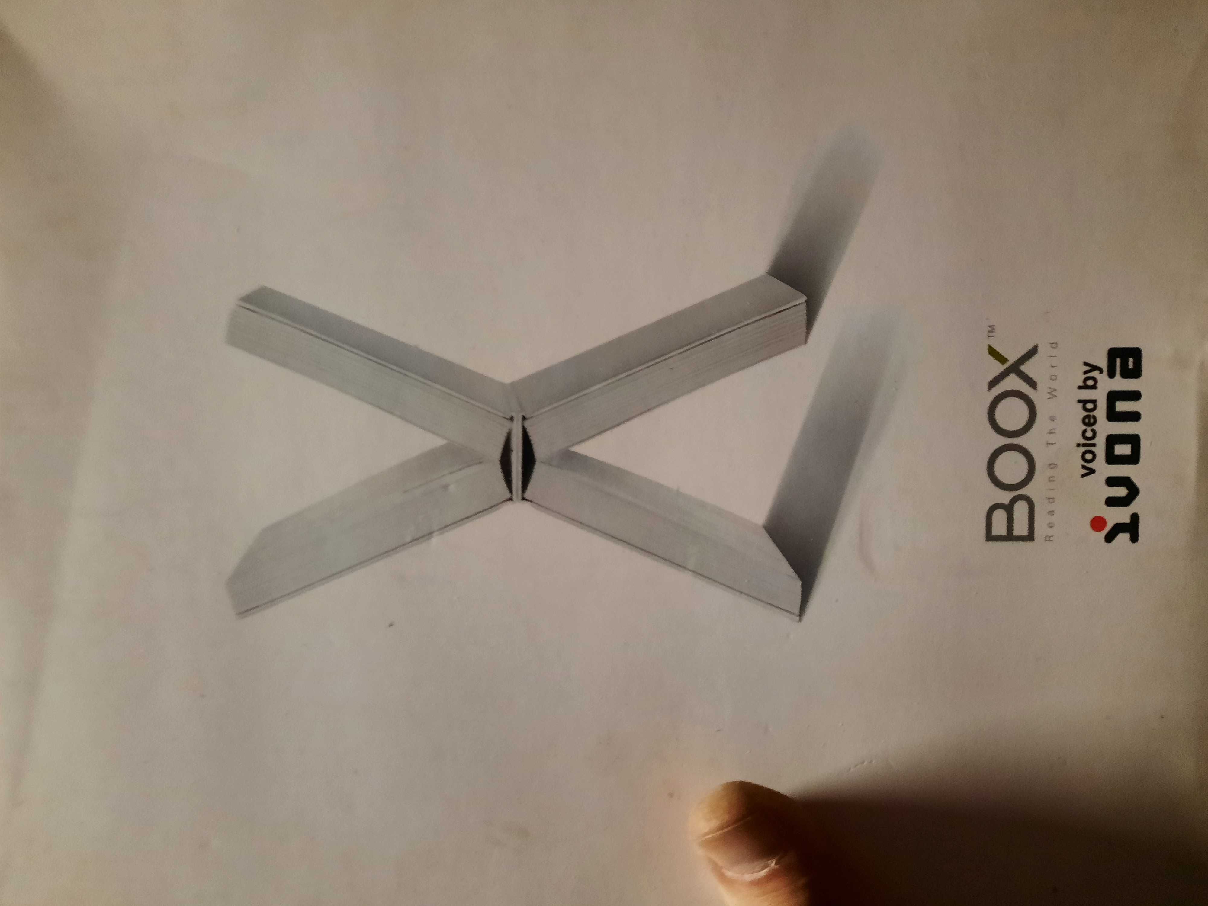 Czytnik E-booków Boox M90