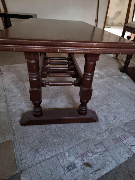 Mesa de centro em madeira