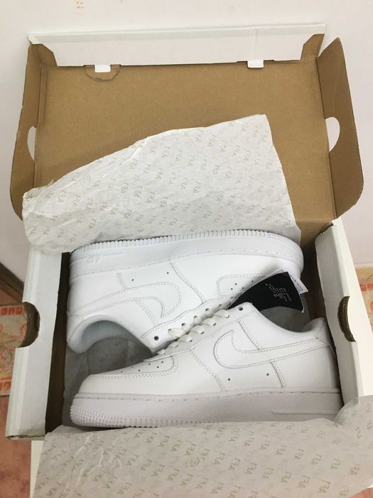 Nike, białe trampki, rozmiar 42