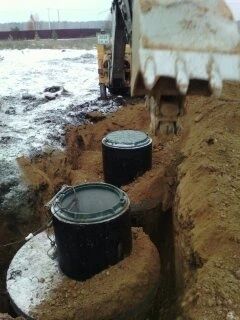 Доставка та копка септиків з кілець, монтаж 7/10/12/15 куб.