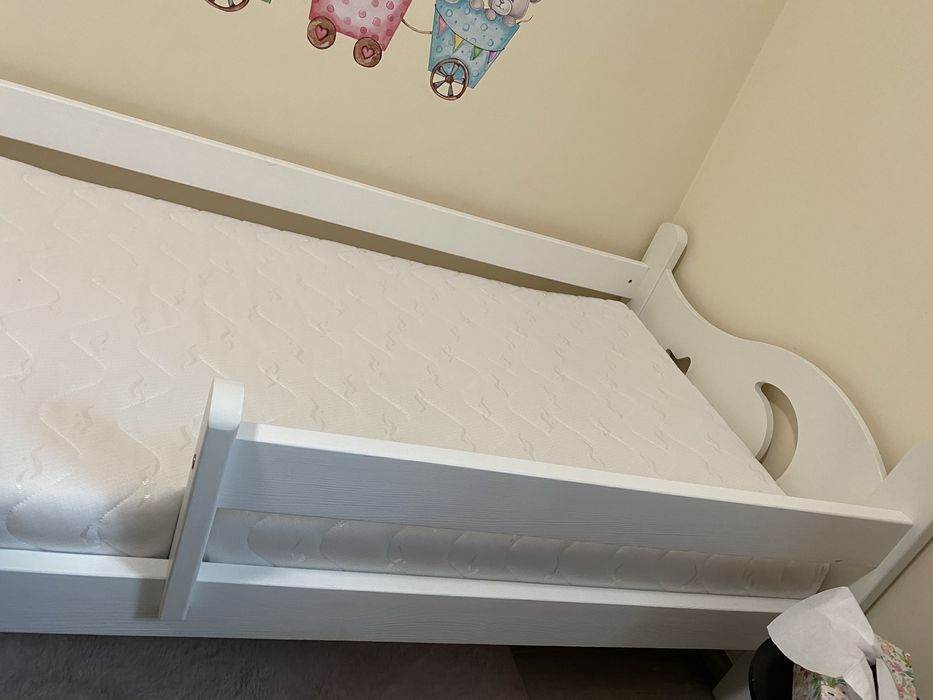 Drewniane łóżko dla dzieci 180x80 + materac