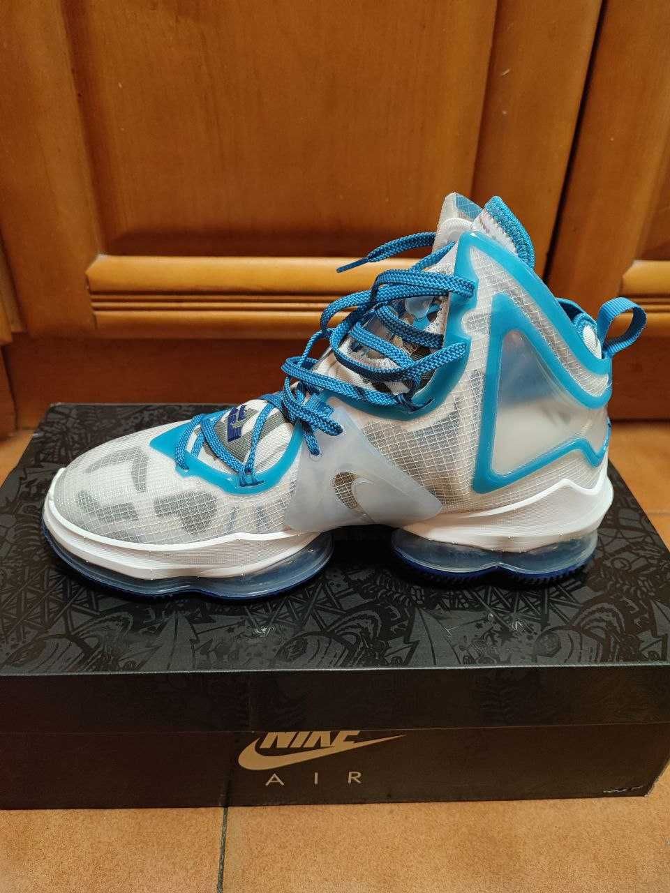 Nike Lebron 19 кроссовки