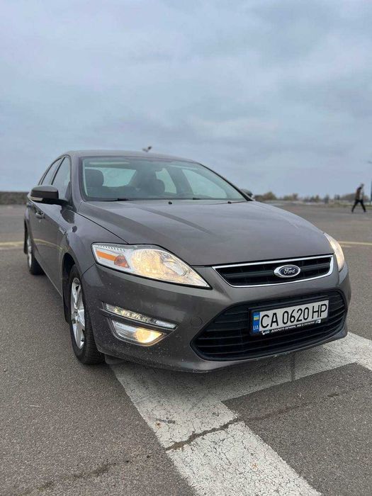 Продам Ford Mondeo 2012 1.6 бензин,механіка офіційний 155 тис пробіг