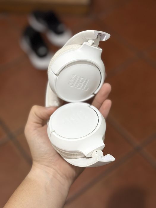 Auscutadores JBL sem fio