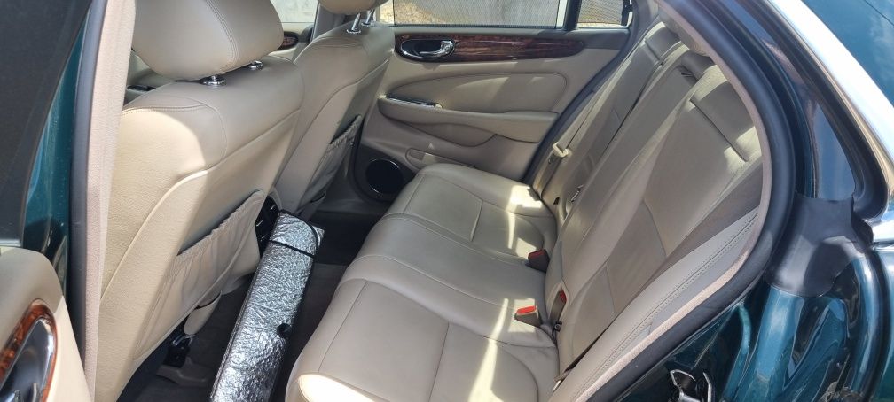Jaguar XJ6 3.0 V6