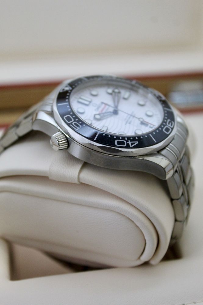 Omega Seamaster Diver 300m Master Chronometer