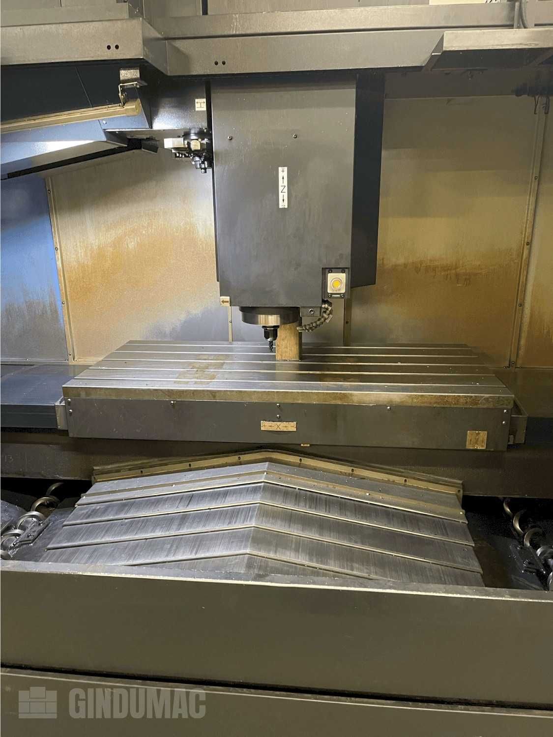 Pionowe centrum obróbcze DOOSAN DNM 6700
