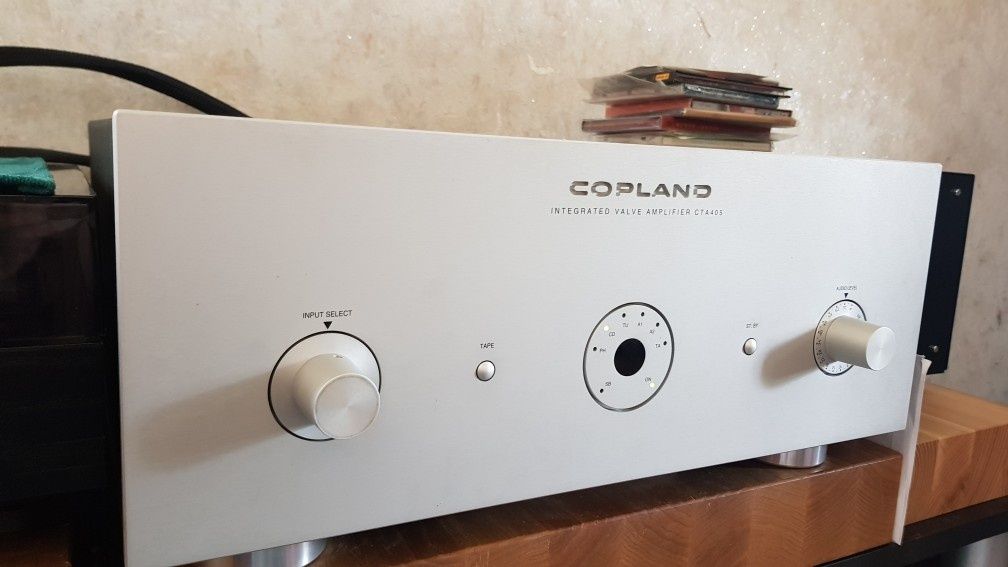 Продам Ламповый  Интегральный  Усилитель  Copland СТА-405 с Фонокор .
