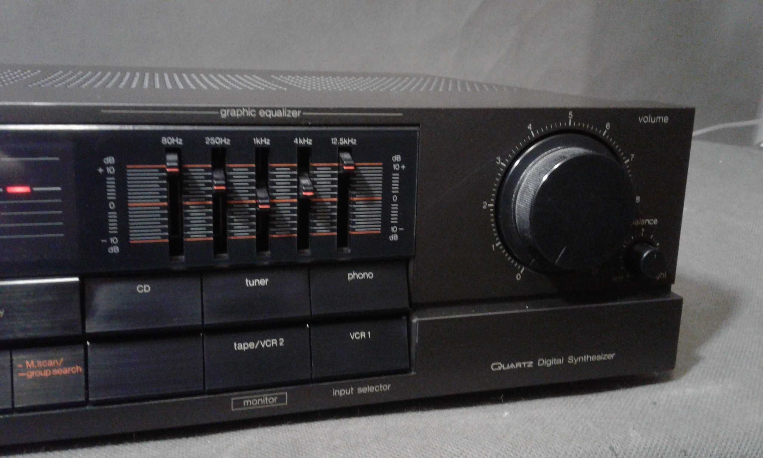 TECHNICS SA-160,amplituner z korektorem