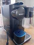 Ekspres do kawy DeLonghi nespresso lattissima one na kapsułki