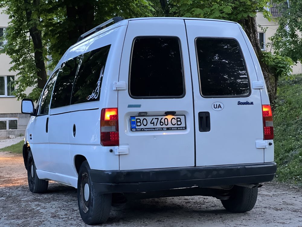 Fiat Scudo 1.9 дизель, 8 місць