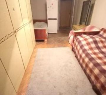 Кімната 2дивани балкон свій холодильник Шумського 10 Березняки Тельбін