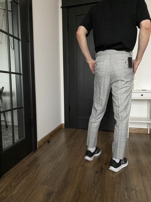 Брюки чоловічі вкорочені ASOS tapered trousers