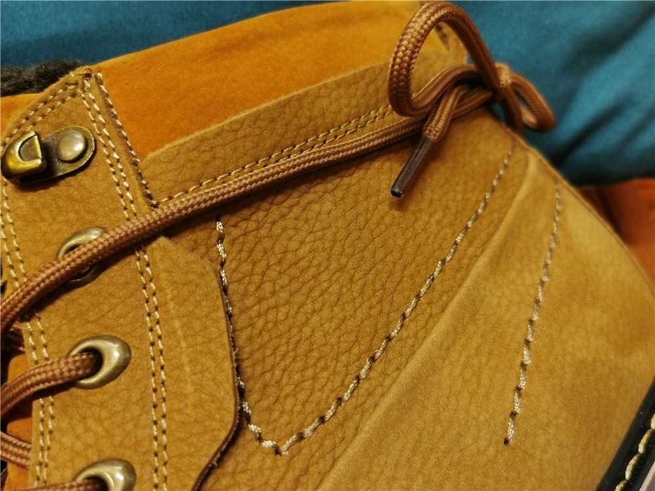 Ботинки из натуральной кожи