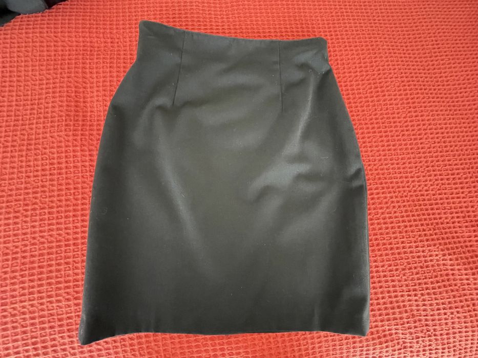 Traje académico feminino da Universidade de Aveiro