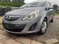 corsa d lift 2011  1,2 b godna uwagi do drobnych poprawek