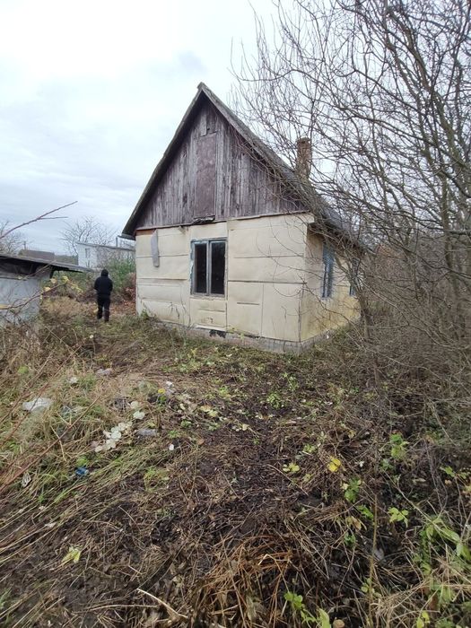 Продам дерев'яний будинок(Дача) Нова Українка