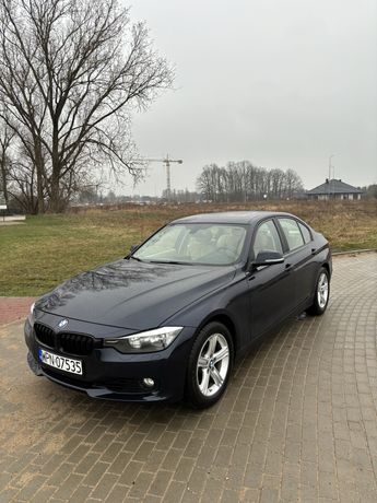 BMW F30 328 xDrive 245km