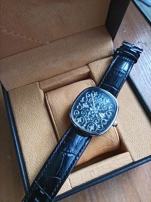 Годинник Dieovale Ellipse