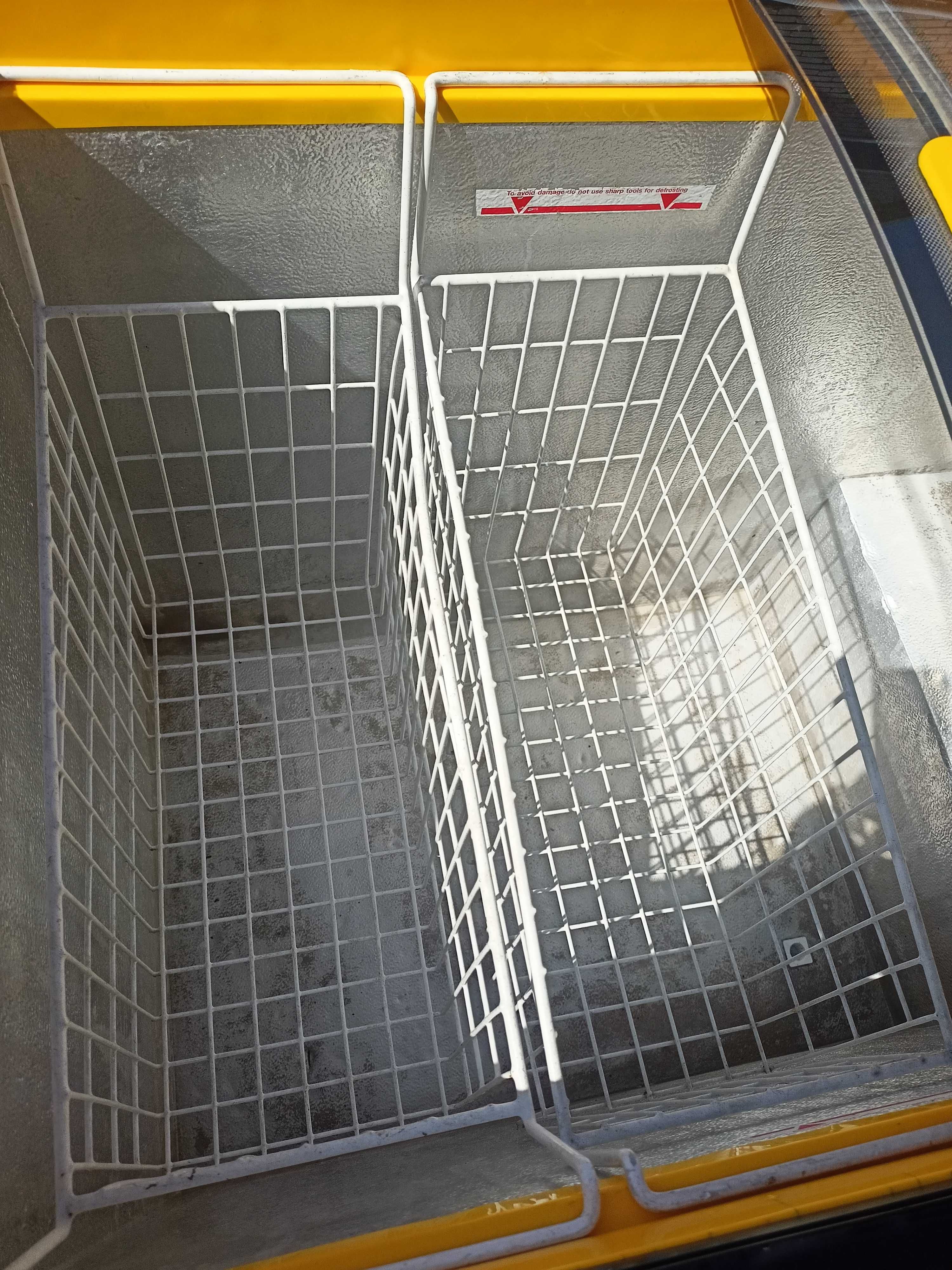 Zamrażarka skrzyniowa przeszklona sklep