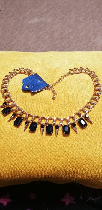 Кольє  біжутерія