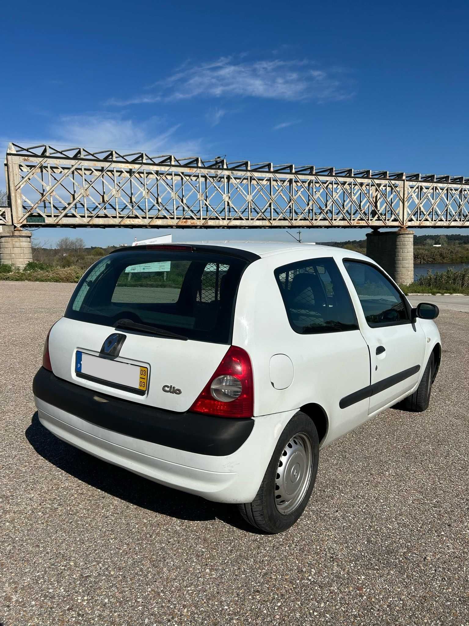 Renault Clio 1.5 dCi 2003