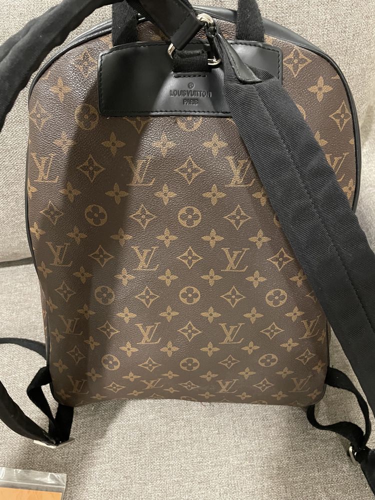 Mochila Louis Vuitton monogram backpack