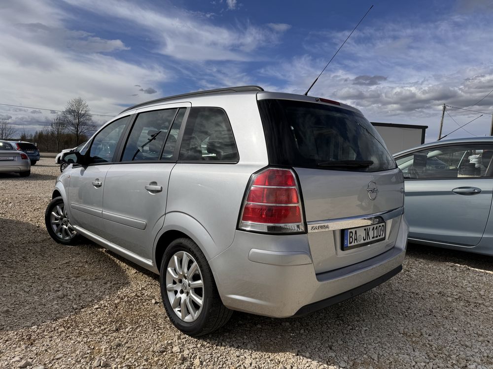 Opel Zafira* 2006 Rok* 1.8 Benzyna* 140KM* 7osob* Zadbana* Zamiana*