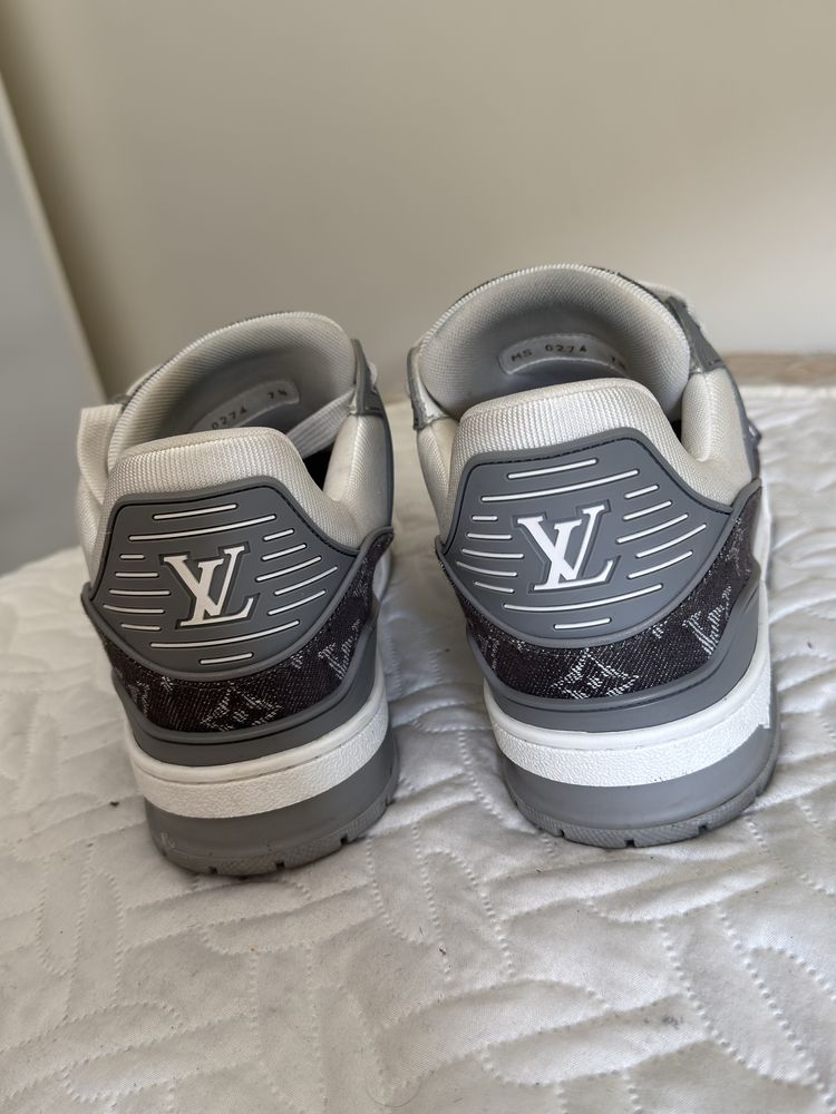 Tenis mas ulino Louis Vuitton