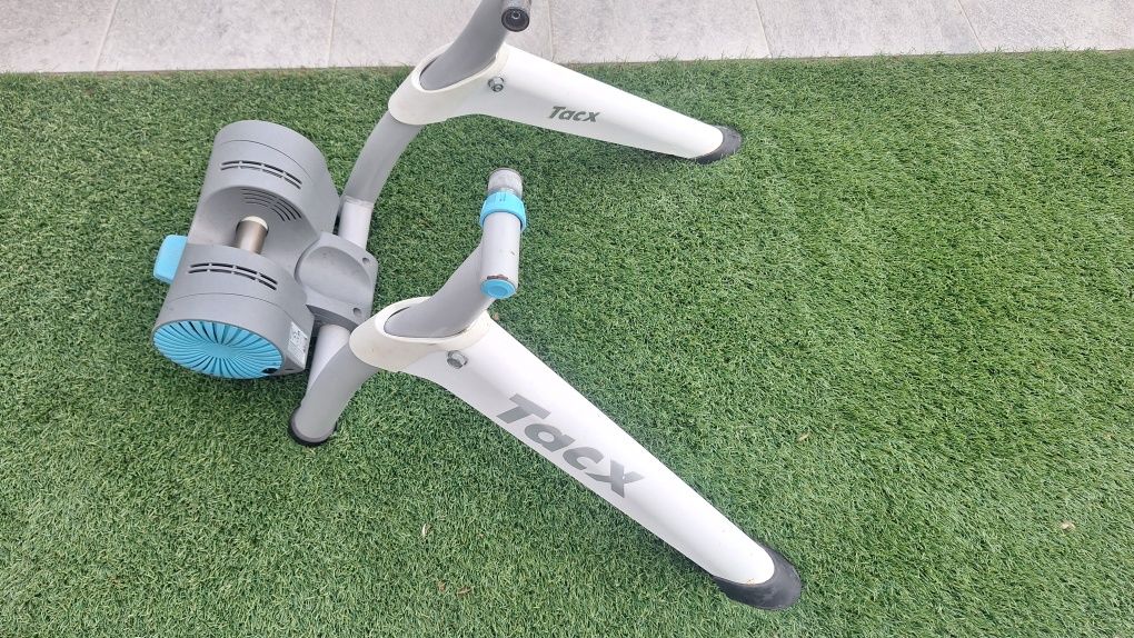 Rolo interactivo Tacx Flow Smart