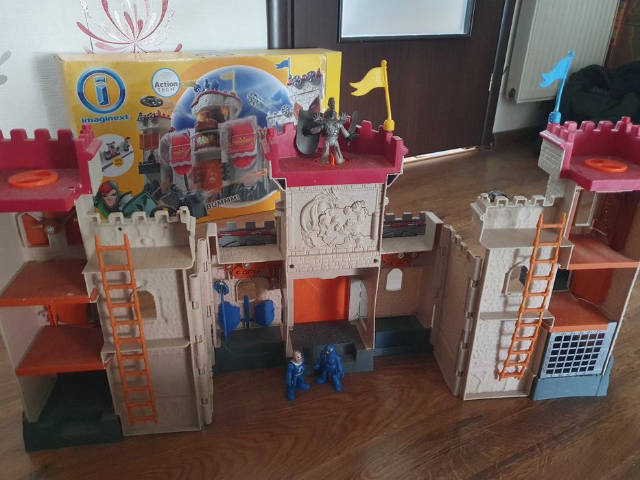 Zabawkowy zamek warowny rycerza Andrzeja Imaginext
