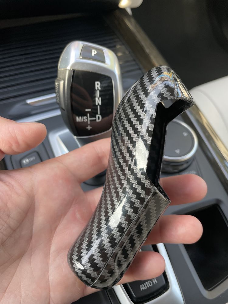 Карбоновая накладка на ручку КПП BMW F и Е серии