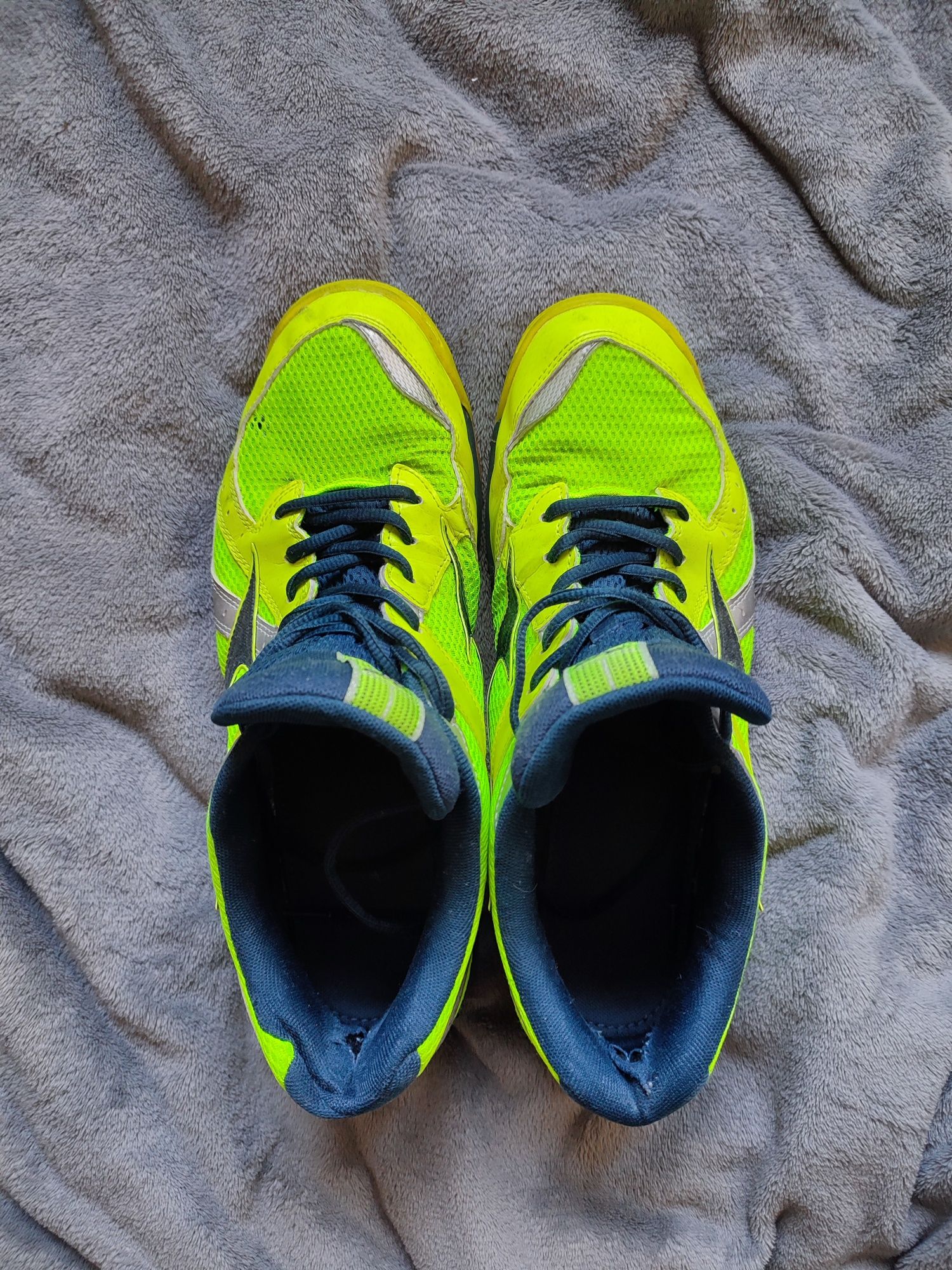 Buty sportowe Mizuno 45