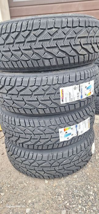 Opony zimowe 215/55/17 taurus nowe