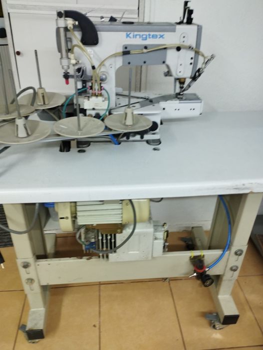Vendo máquina de costura