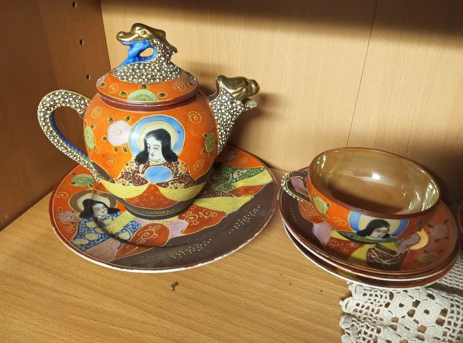 Jogo de loiça chinesa pintado a mão