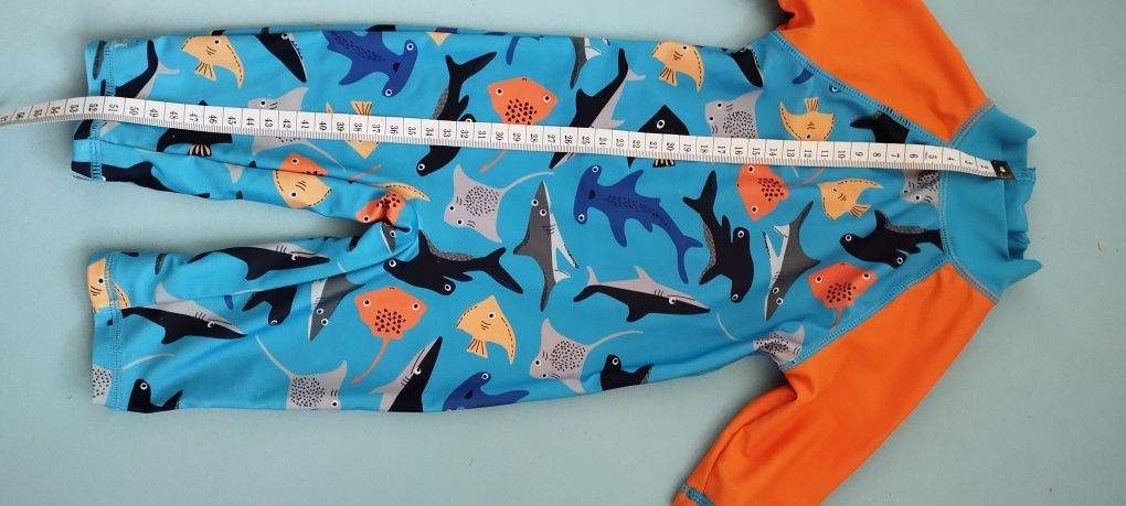 Strój kąpielowy dla chłopca 6-9m Baby shark Motyw morski kąpielówki