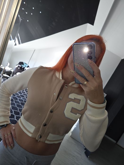 Bluza sportowa , top NÓWKA