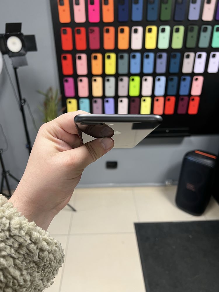 iPhone 8 Plus 64GB Space Gray Neverlock