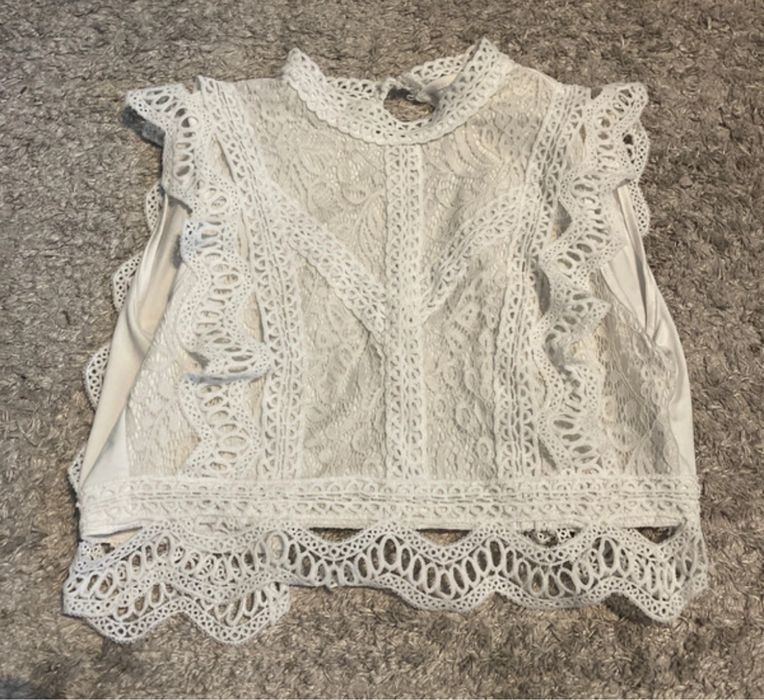 Blusa renda branca