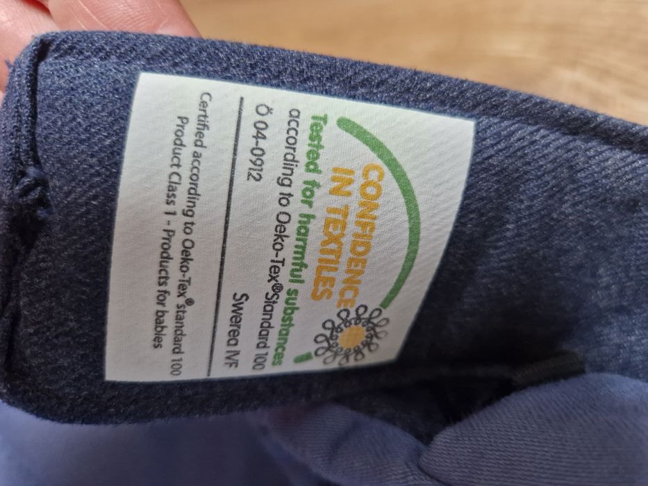 BabyBjorn nosidło nosidełko One granatowe